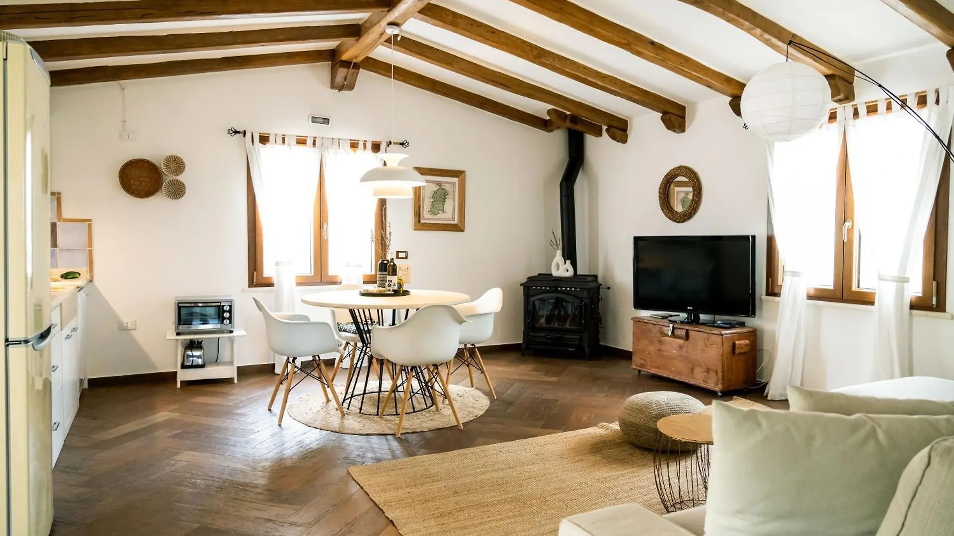 オロゼーイ Casa Pranuヴィラ イタリア